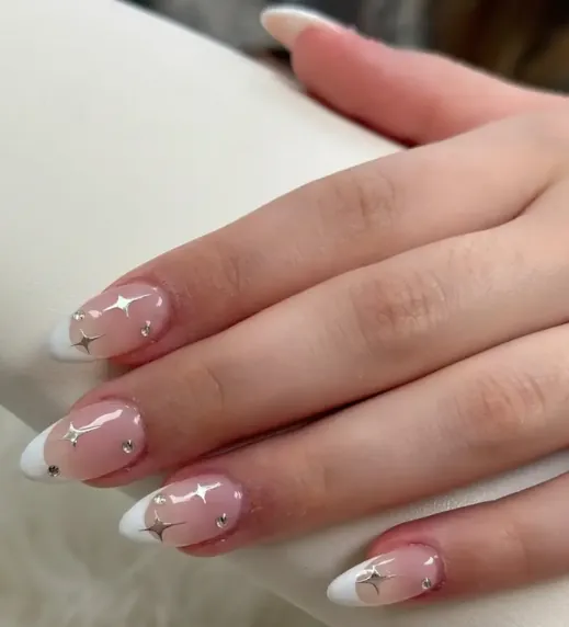 Minimalist Star French Tips